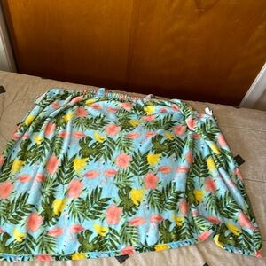 Women’s after shower or beach cover up